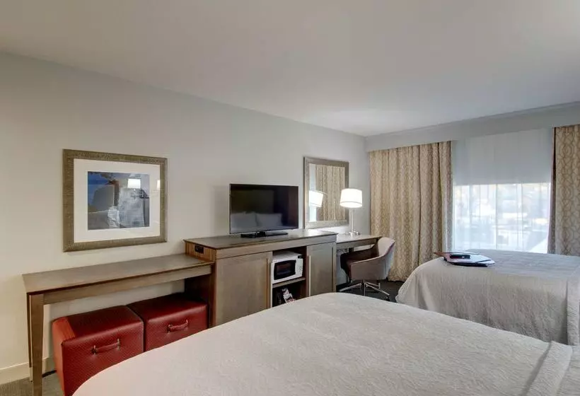 호텔 Hampton Inn & Suites Springfield/downtown