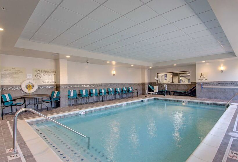 هتل Hampton Inn & Suites Springfield/downtown