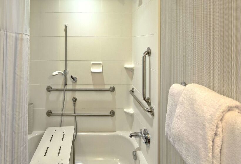 בית מלון כפרי Hilton Garden Inn Memphis/wolfchase Galleria