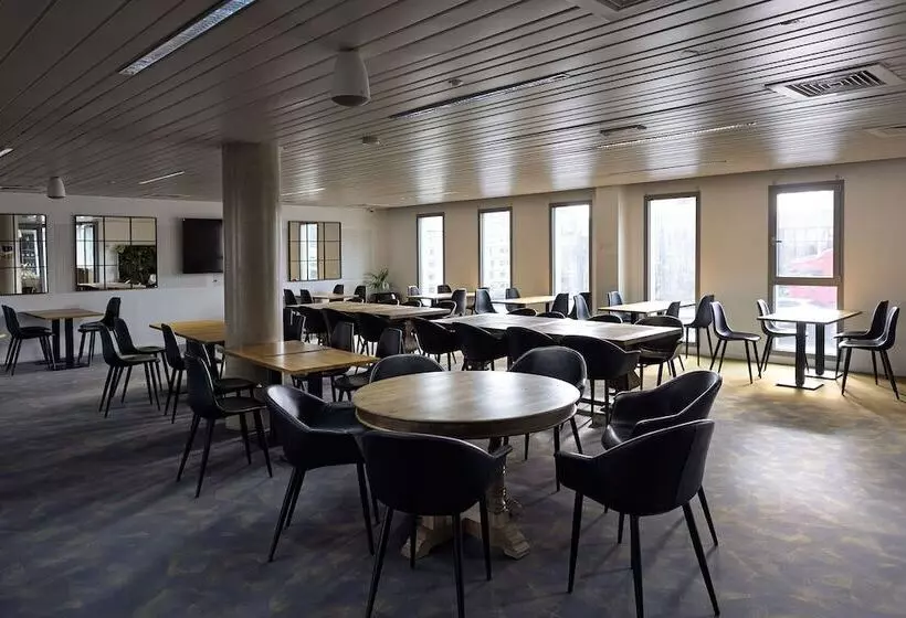 هتل Hôtel Lodge In Paris 13