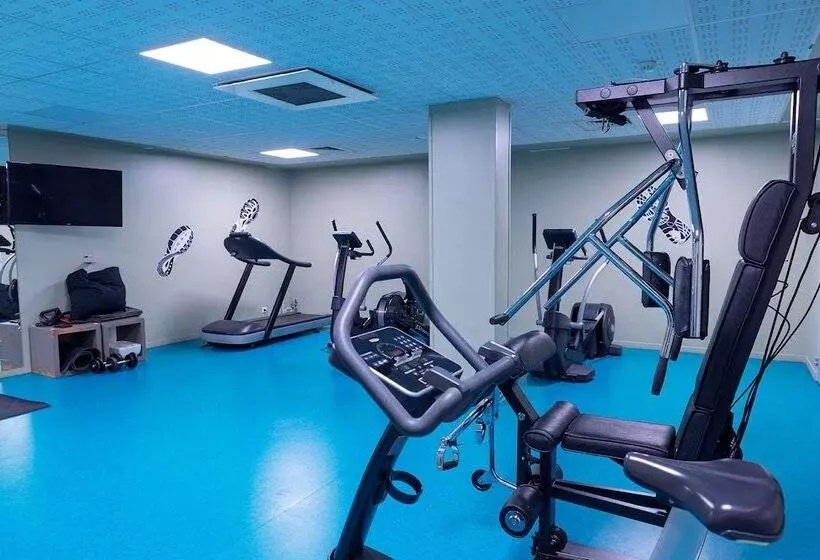 هتل Hôtel Lodge In Paris 13