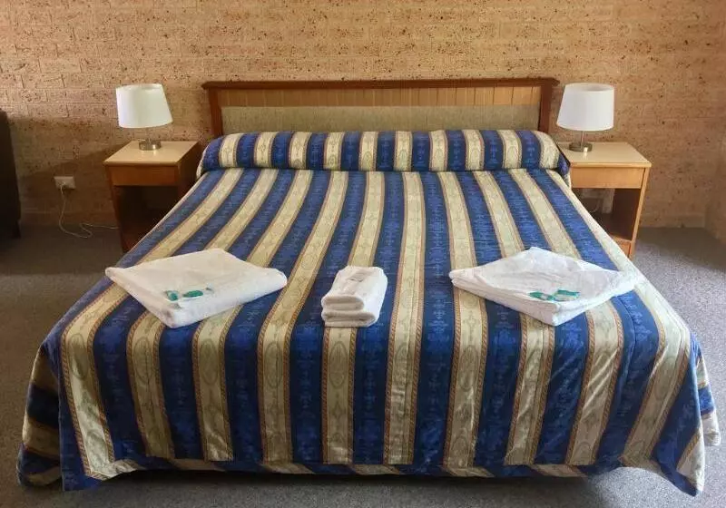 Hotel Huskisson Bayside Resort