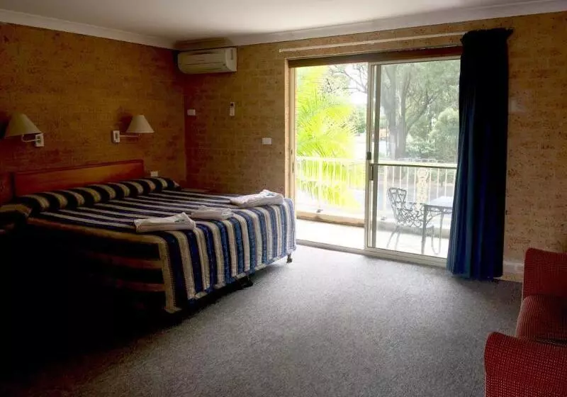 Hotel Huskisson Bayside Resort