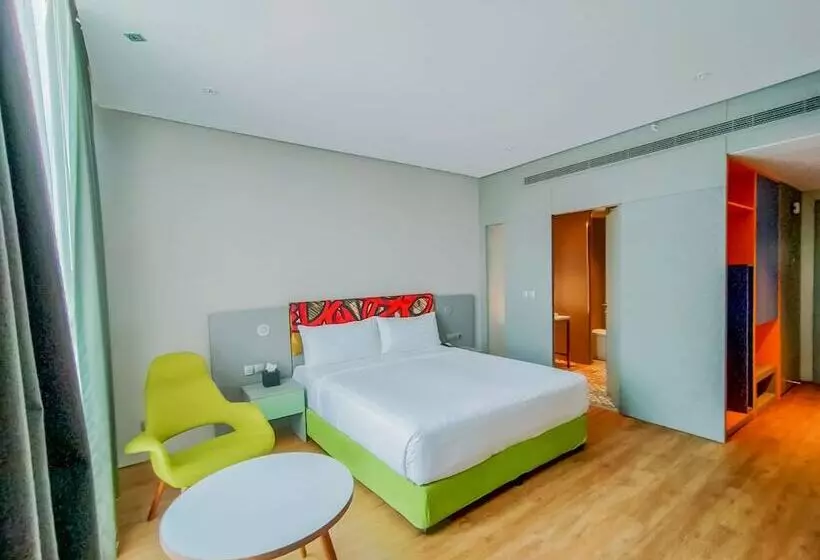 هتل Ibis Styles Dubai Jumeira