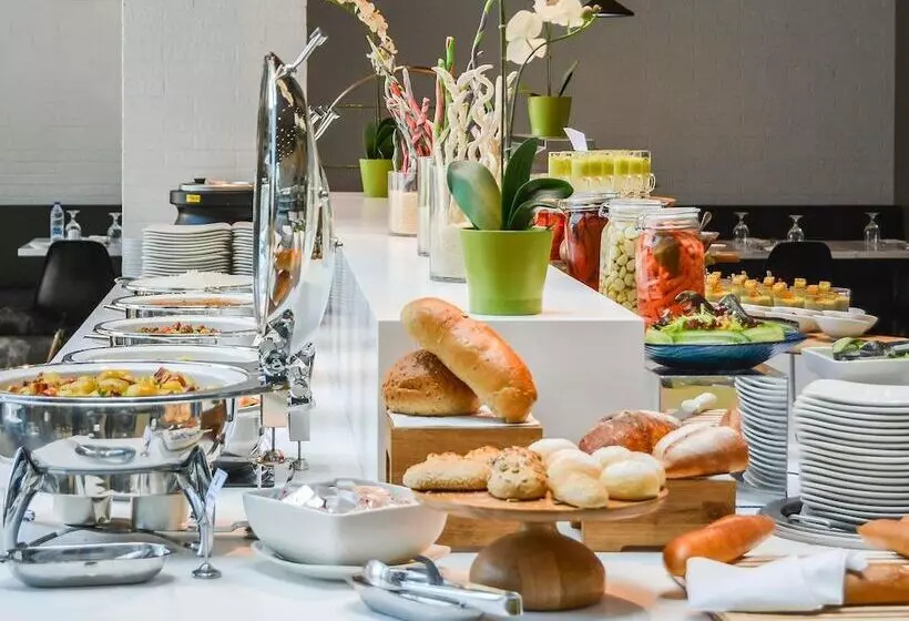 هتل Ibis Styles Dubai Jumeira