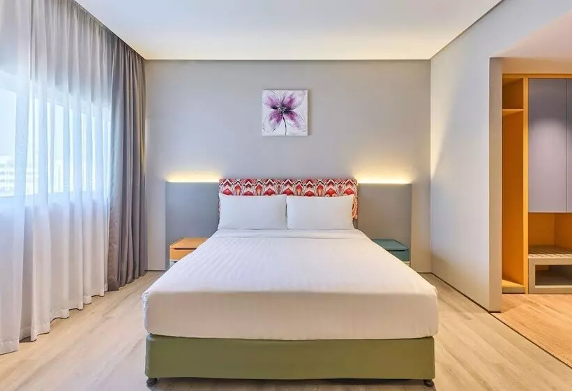 هتل Ibis Styles Dubai Jumeira