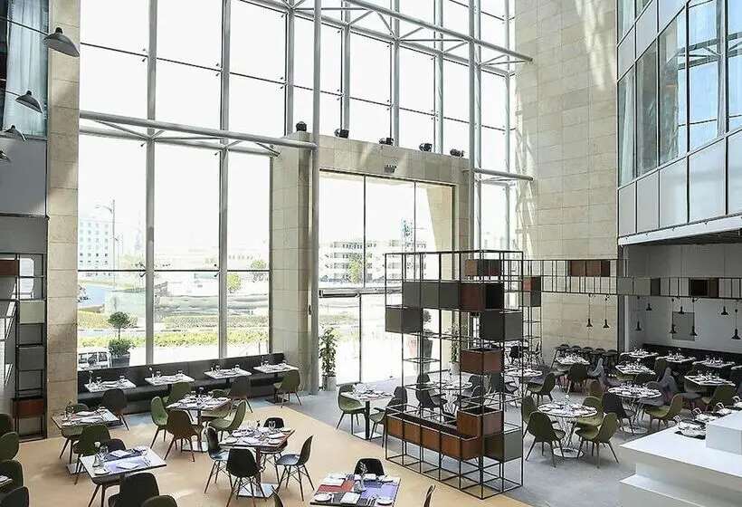 هتل Ibis Styles Dubai Jumeira