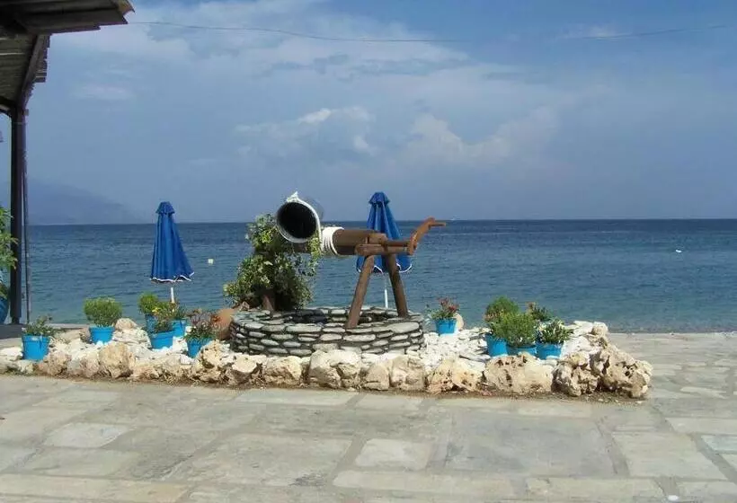 호텔 Karin & Nikos