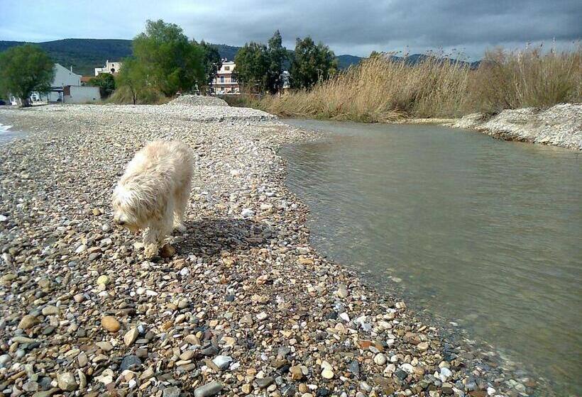 בית מלון כפרי Karin & Nikos