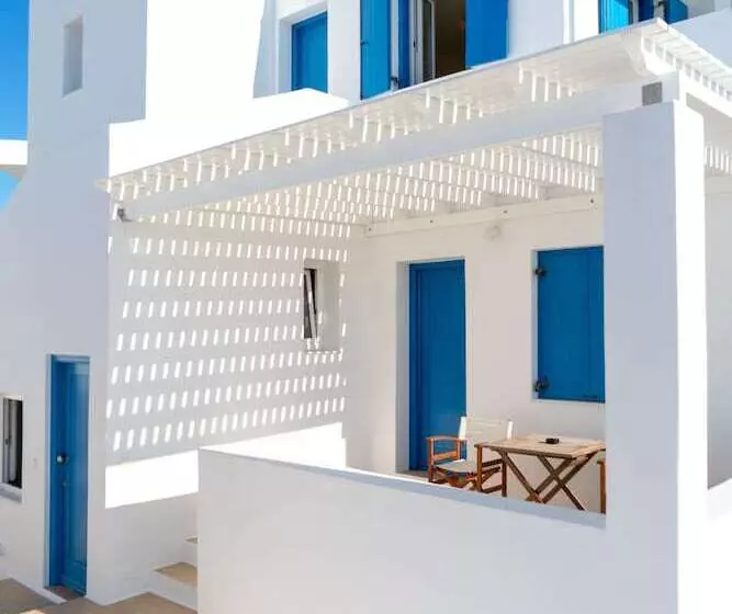 Hotel Livanios Studios