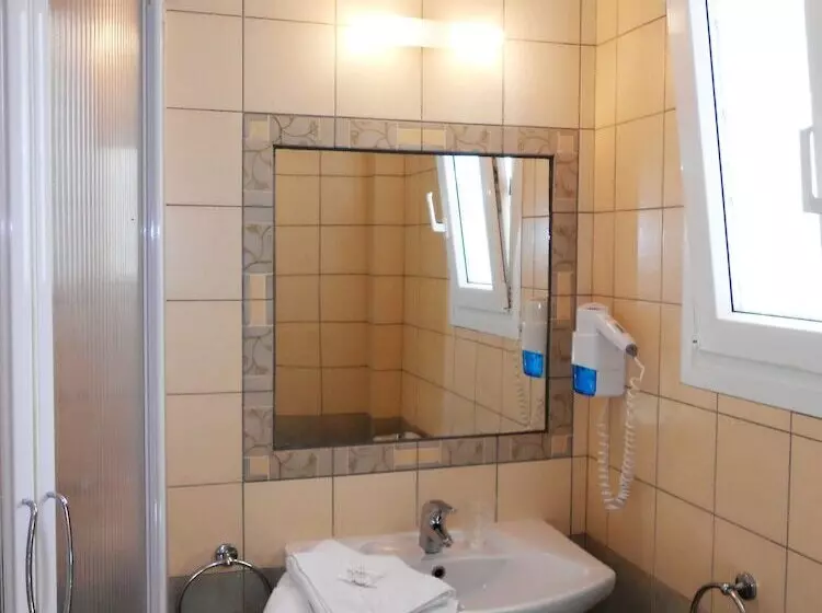 Hotel Livanios Studios