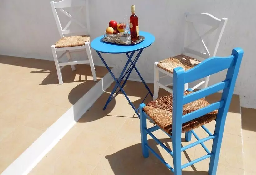 Hotel Livanios Studios