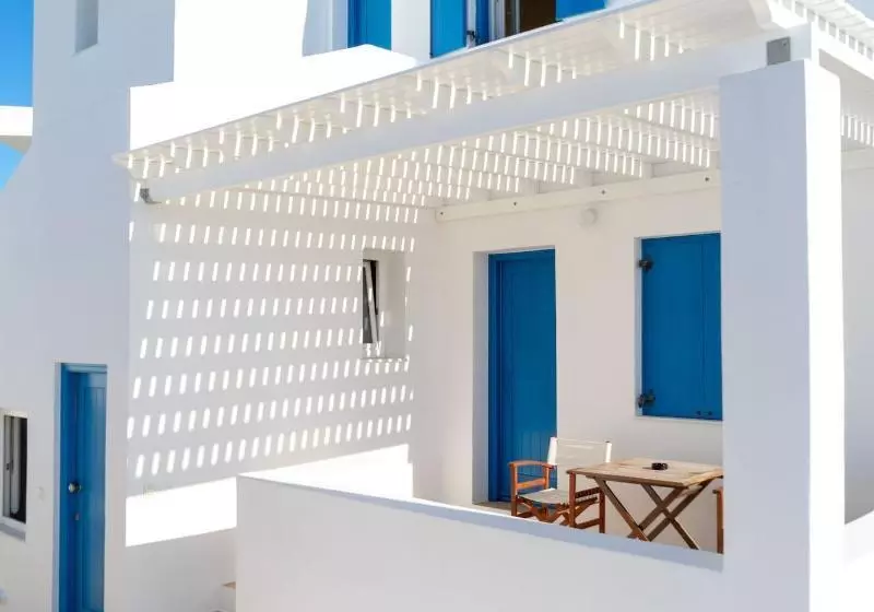 Hotel Livanios Studios