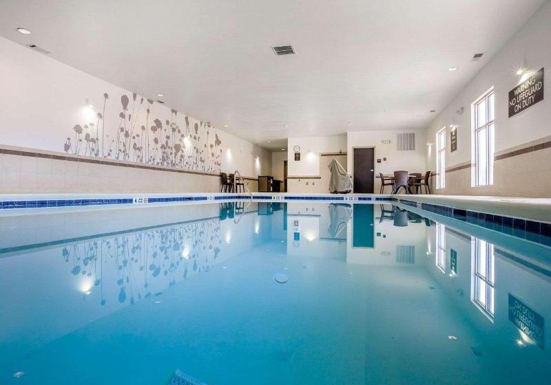 בית מלון כפרי Mainstay Suites Cartersville