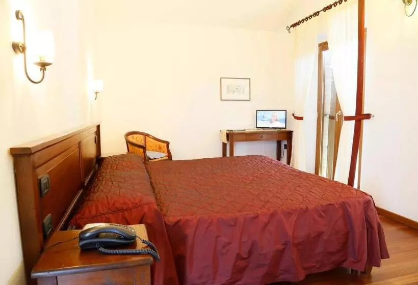 هتل روستایی Colleverde Country House & Spa Urbino