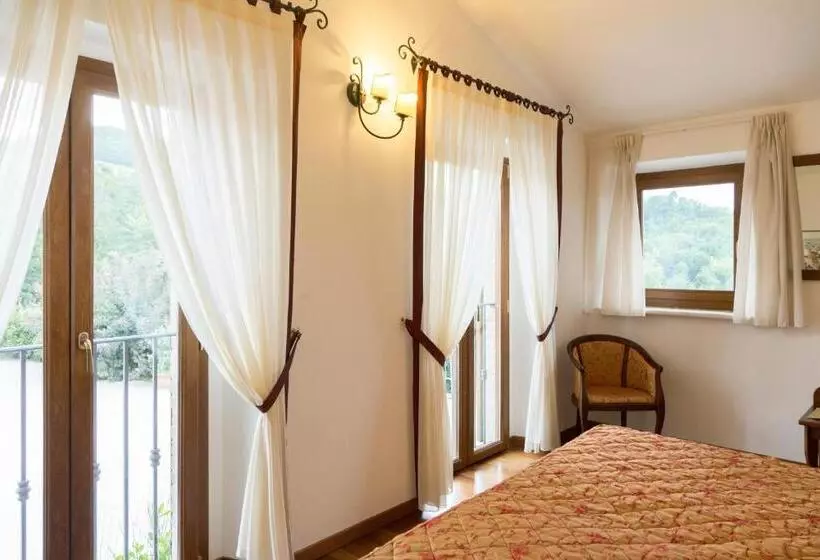هتل روستایی Colleverde Country House & Spa Urbino