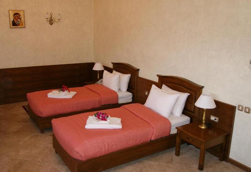 هتل Russian Pilgrim Residence