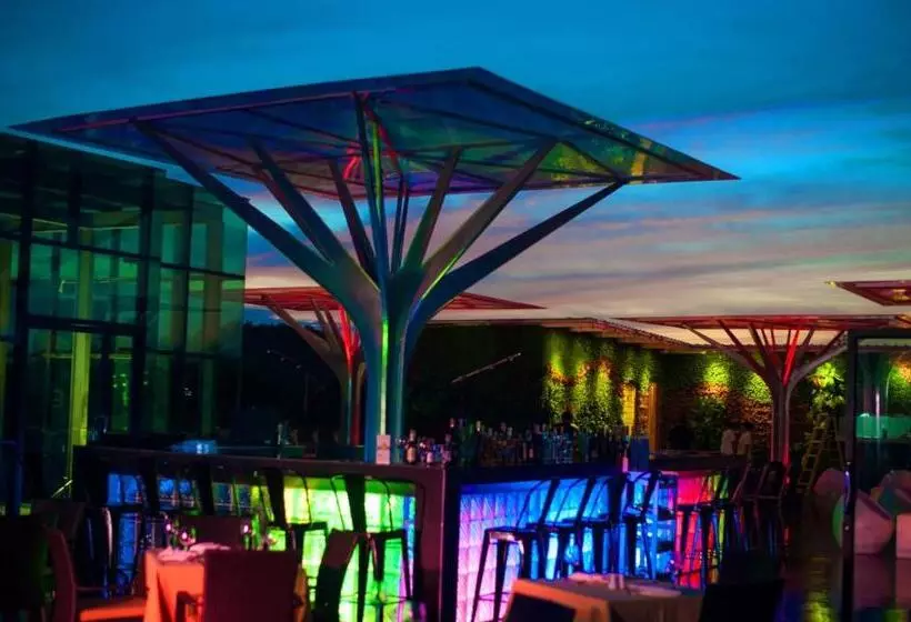 Otel The Gallery At Koh Chang