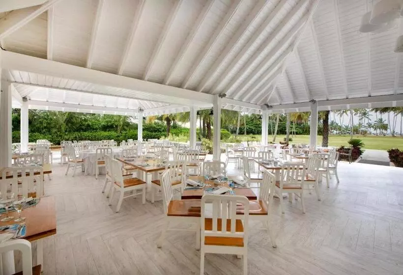 هتل Viva V Samana By Wyndham, A Trademark Adults All Inclusive