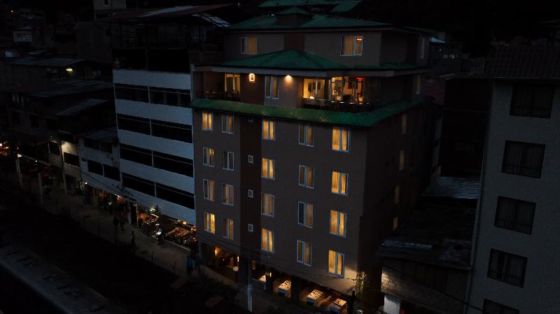 Inti Punku Machupicchu Hotel & Suites