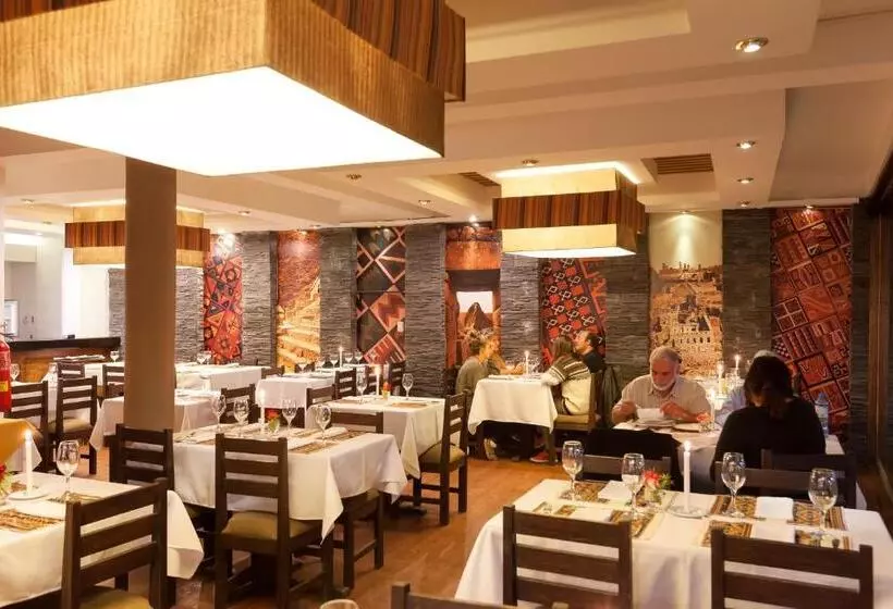 Inti Punku Machupicchu Hotel & Suites