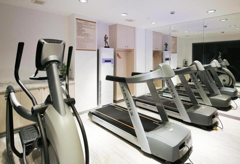 Jinjiang Metropolo Hotel Classiq Shanghai Off Bund