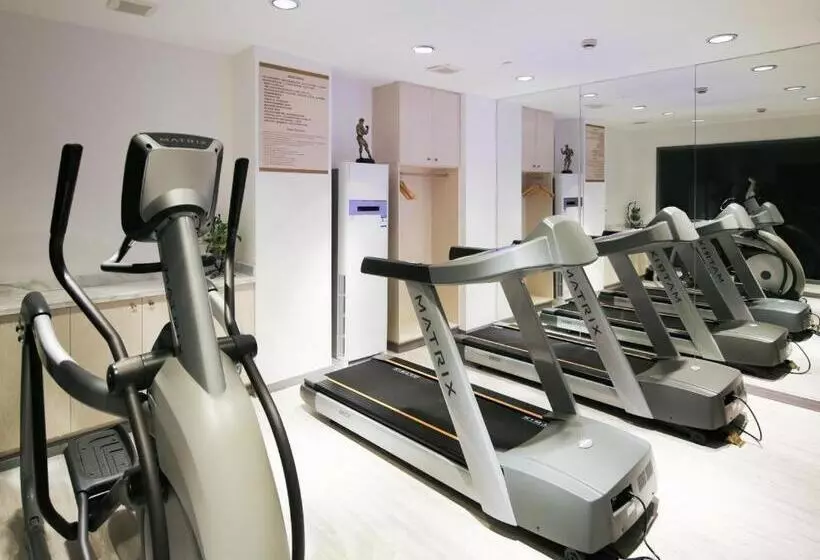 Jinjiang Metropolo Hotel Classiq Shanghai Off Bund