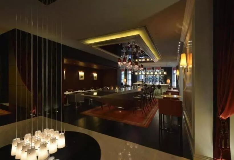 Jinjiang Metropolo Hotel Classiq Shanghai Off Bund