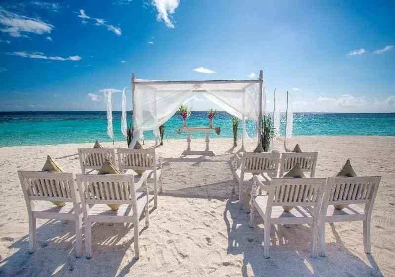 Loama Resort Maldives At Maamigili