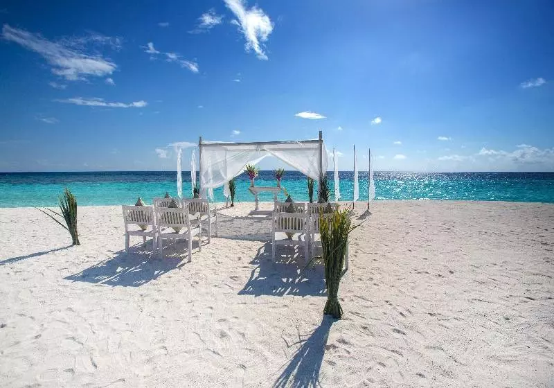 Loama Resort Maldives At Maamigili