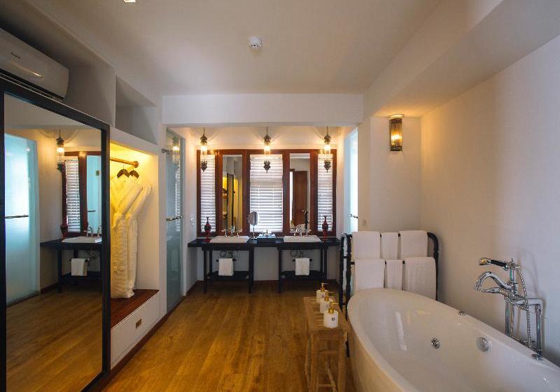 Loama Resort Maldives At Maamigili