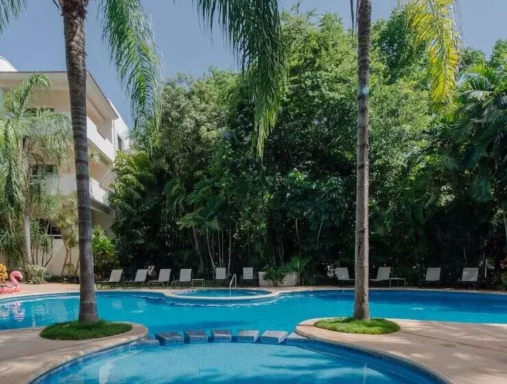 Palmar Del Sol Condominium By Chezplaya
