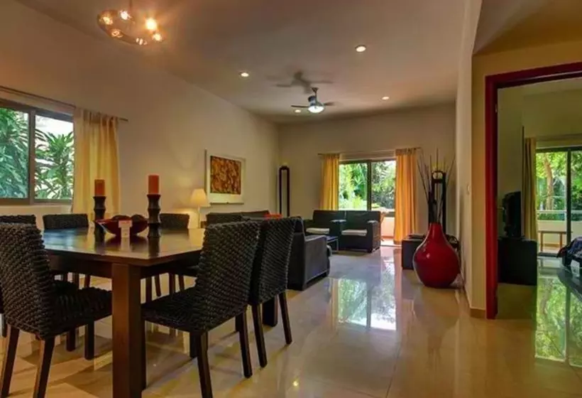 Palmar Del Sol Condominium By Chezplaya