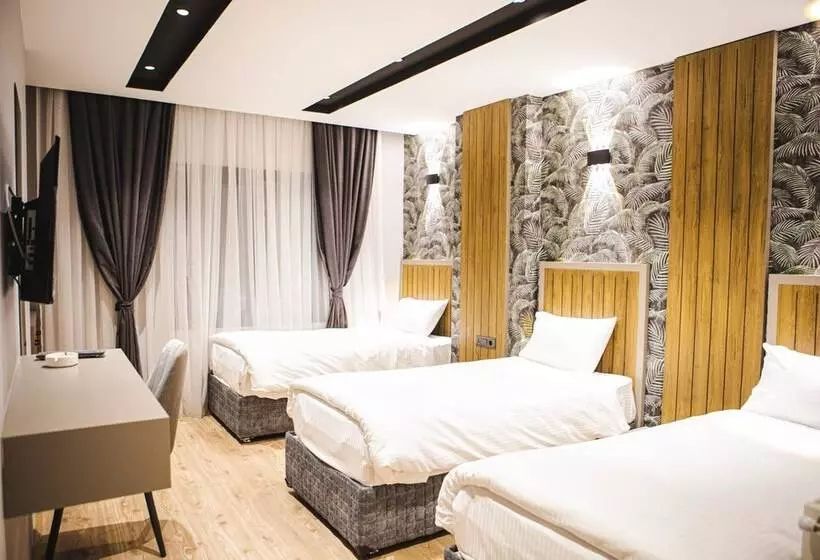 Arad Otel