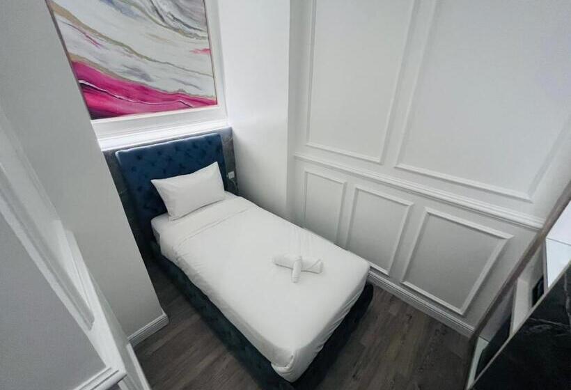 فندق Frazel Heritage