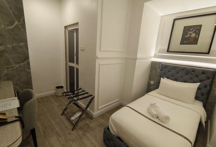 فندق Frazel Heritage