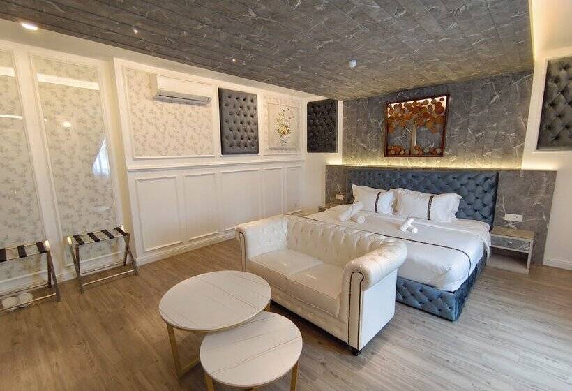 فندق Frazel Heritage