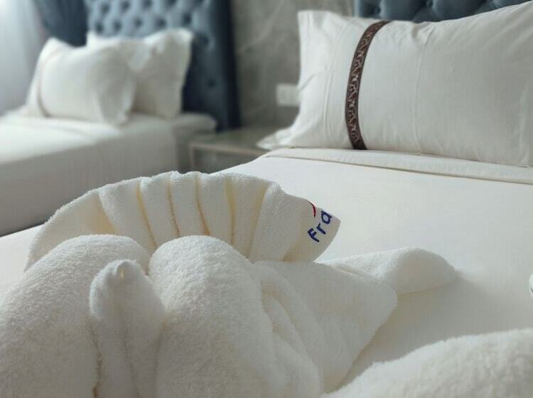 فندق Frazel Heritage