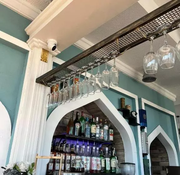 Hotelli La Casa Old City