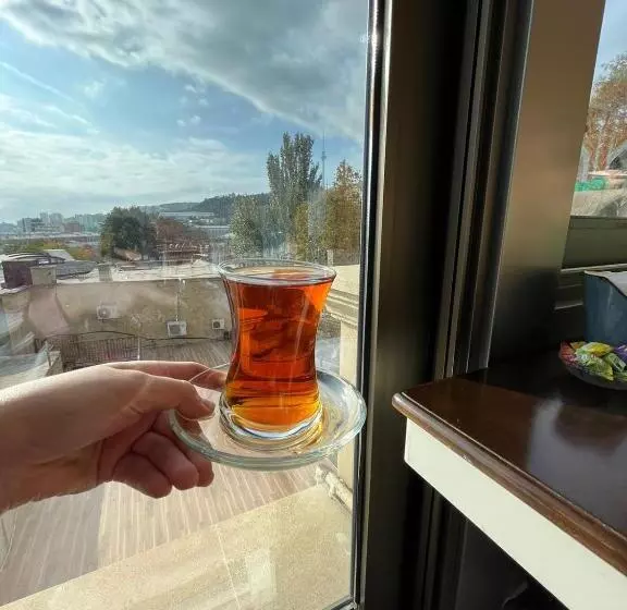 Hotelli La Casa Old City