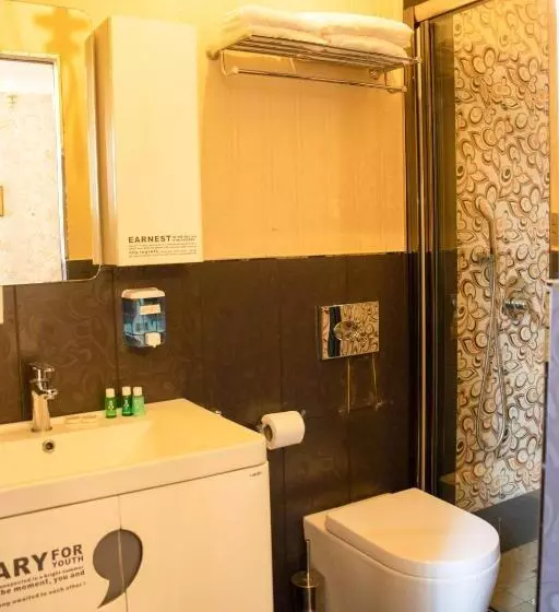 Hotelli La Casa Old City