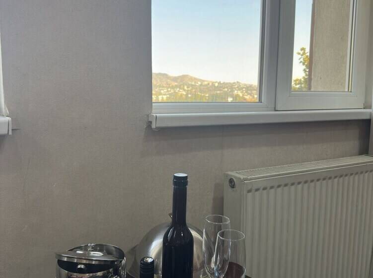 هتل Javakhishvili