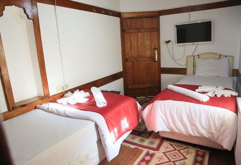 בית מלון כפרי Mehmet Efendi̇