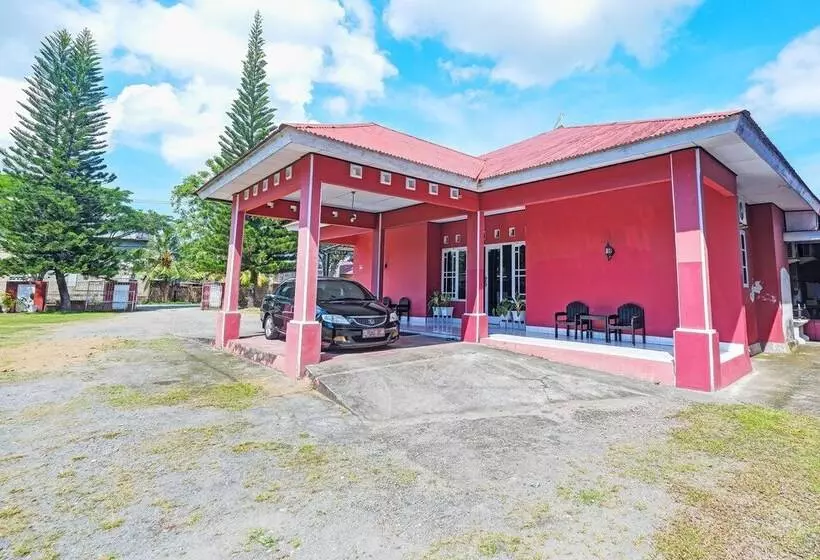 Hotelli Oyo 92337 Wisma Arwini Syariah