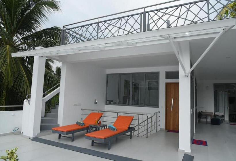 פנסיון Eldezo Relax Paradise  Ltd