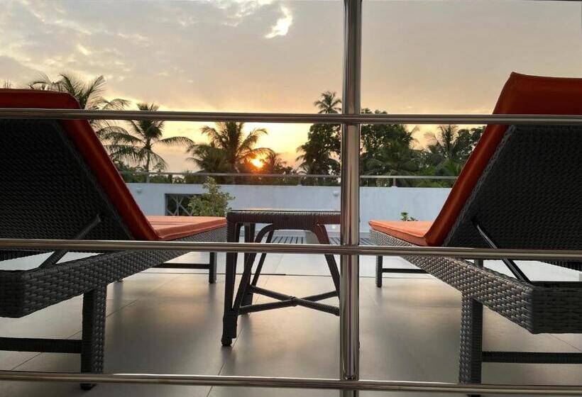 פנסיון Eldezo Relax Paradise  Ltd