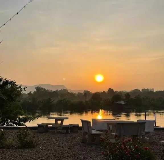 Tara Kan Resort