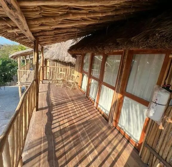 ユースホステル Xa Am Natural Lodgement