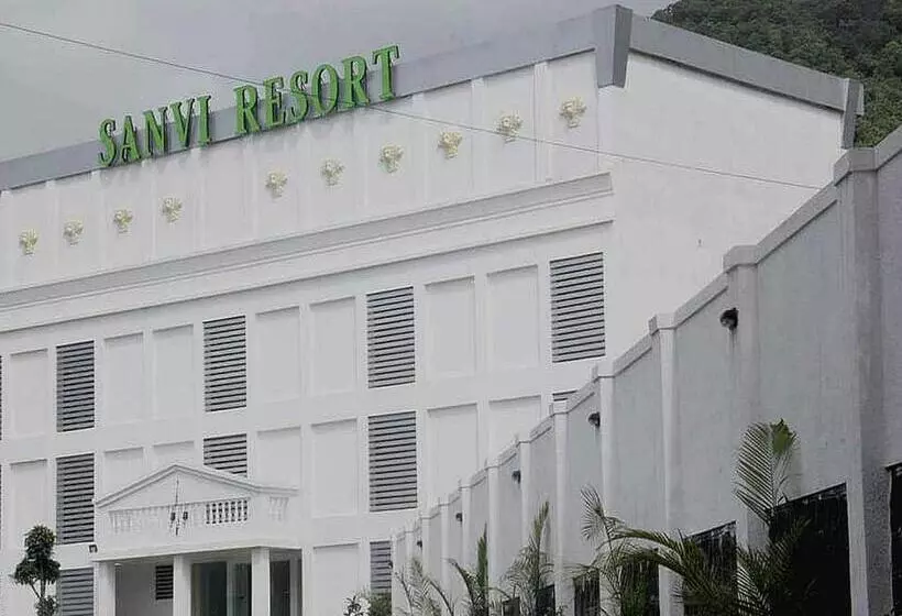ホテル Flagship Sanvi Resort