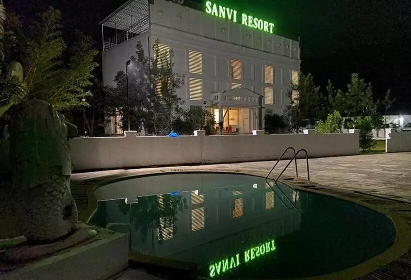 ホテル Flagship Sanvi Resort